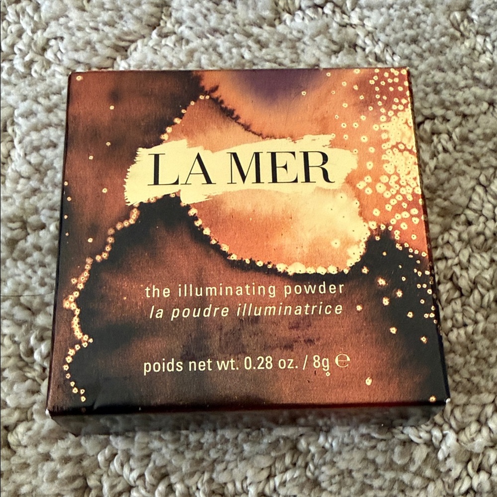 La Mer Illuminating Powder - LIMITED EDITION highlighter